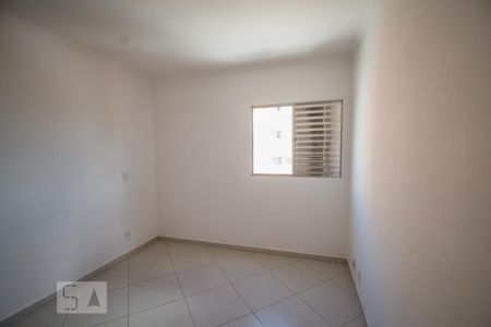 Apartamento à venda com 68m², 2 quartos e 1 vagaQuarto 2