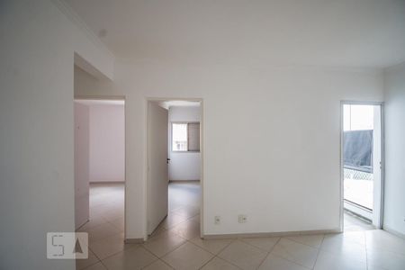Sala de apartamento à venda com 2 quartos, 68m² em Cambuí, Campinas