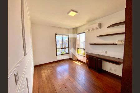 Apartamento para alugar com 168m², 3 quartos e 2 vagasSuíte