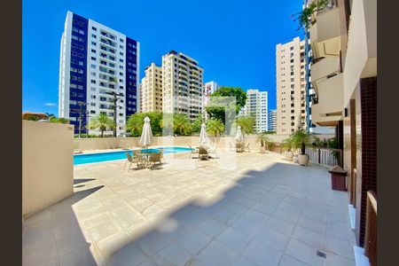 Apartamento para alugar com 168m², 3 quartos e 2 vagasÁrea comum - Piscina