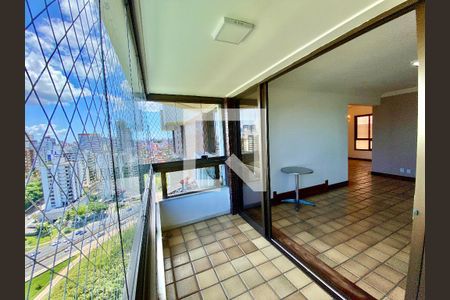 Apartamento para alugar com 168m², 3 quartos e 2 vagasVaranda da Sala