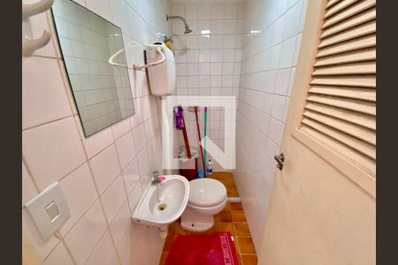 Apartamento para alugar com 168m², 3 quartos e 2 vagasBanheiro de serviço