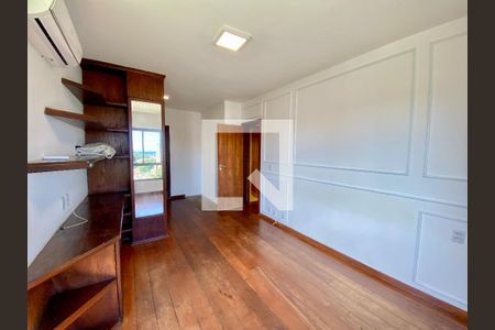 Apartamento para alugar com 168m², 3 quartos e 2 vagasSuíte