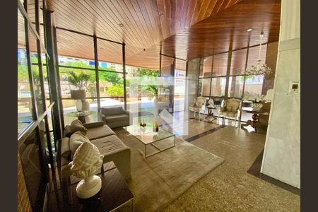 Apartamento para alugar com 168m², 3 quartos e 2 vagasHall de entrada