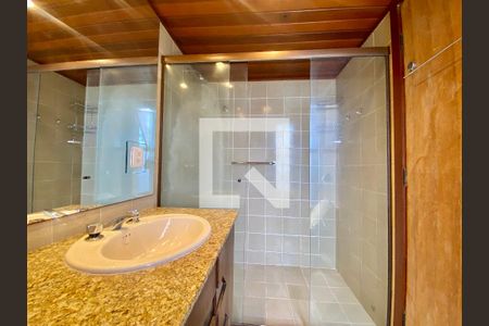 Apartamento para alugar com 168m², 3 quartos e 2 vagasBanheiro da Suíte