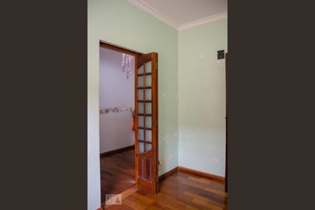 Casa à venda com 413m², 4 quartos e 5 vagasQuarto 2