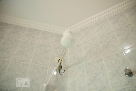 Casa à venda com 413m², 4 quartos e 5 vagasBanheiro do Quarto 3