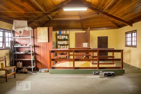 Casa à venda com 413m², 4 quartos e 5 vagasSotão