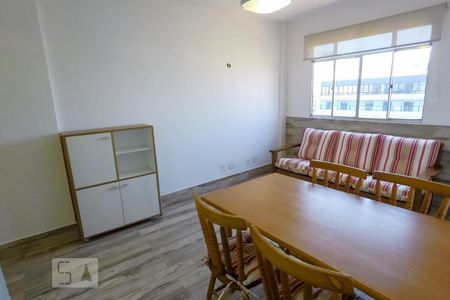 Sala de apartamento para alugar com 1 quarto, 36m² em Liberdade, São Paulo