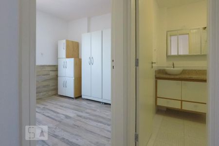 Corredor de apartamento para alugar com 1 quarto, 36m² em Liberdade, São Paulo