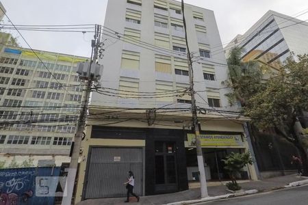 Apartamento para alugar com 36m², 1 quarto e sem vagaFachada