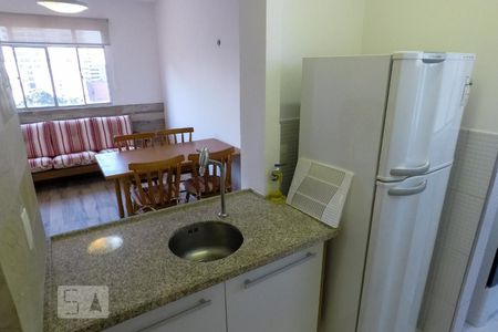 Cozinha de apartamento para alugar com 1 quarto, 36m² em Liberdade, São Paulo