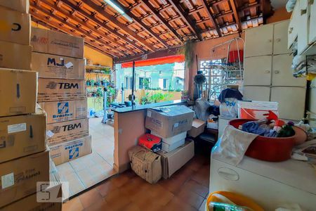 Casa à venda com 240m², 5 quartos e 2 vagas Casa à venda com 240m², 5 quartos e 2 vagasÁrea de Serviço 1