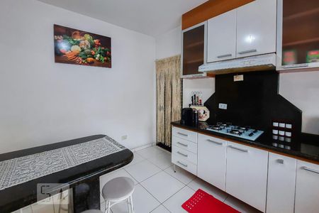 Casa à venda com 240m², 5 quartos e 2 vagas Casa à venda com 240m², 5 quartos e 2 vagasCozinha 1