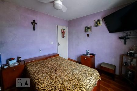 Casa à venda com 240m², 5 quartos e 2 vagas Casa à venda com 240m², 5 quartos e 2 vagasQuarto 3