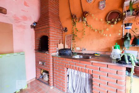 Casa à venda com 240m², 5 quartos e 2 vagas Casa à venda com 240m², 5 quartos e 2 vagasVaranda Gourmet