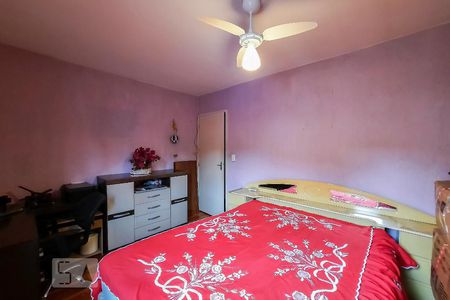 Casa à venda com 240m², 5 quartos e 2 vagas Casa à venda com 240m², 5 quartos e 2 vagasQuarto 1