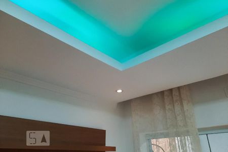 Casa à venda com 240m², 5 quartos e 2 vagas Casa à venda com 240m², 5 quartos e 2 vagasSala 2