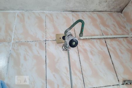 Casa à venda com 240m², 5 quartos e 2 vagas Casa à venda com 240m², 5 quartos e 2 vagasBanheiro 1