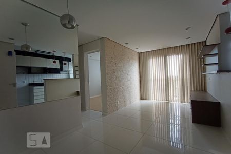 Sala  de apartamento para alugar com 2 quartos, 48m² em Jacarepaguá, Rio de Janeiro