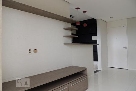 Sala  de apartamento para alugar com 2 quartos, 48m² em Jacarepaguá, Rio de Janeiro