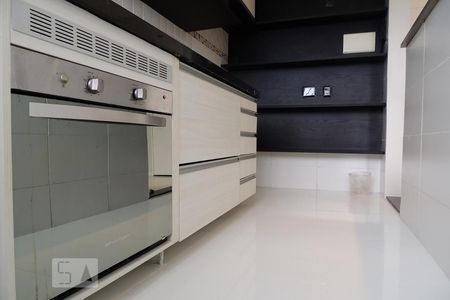 Apartamento à venda com 48m², 2 quartos e 1 vagaCozinha - Armários