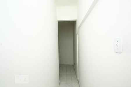 Entrada de kitnet/studio para alugar com 1 quarto, 19m² em Centro, Rio de Janeiro
