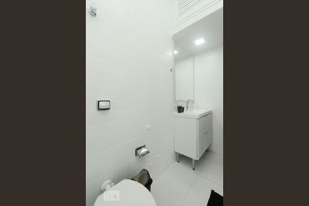 Apartamento à venda com 78m², 2 quartos e sem vagaBANHEIRO