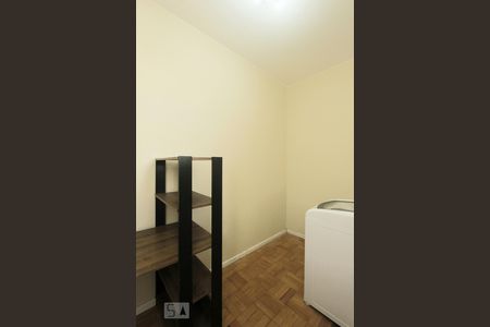 Apartamento à venda com 78m², 2 quartos e sem vagaDESPENSA