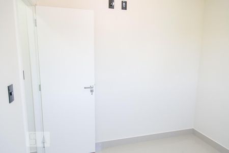 Quarto 1 de apartamento para alugar com 2 quartos, 50m² em Vila Esperança, São Paulo