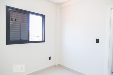 Quarto 1 de apartamento para alugar com 2 quartos, 50m² em Vila Esperança, São Paulo