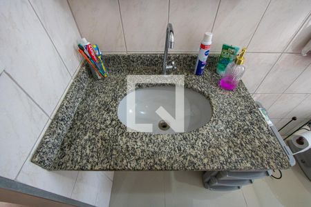 Casa à venda com 210m², 3 quartos e 1 vaga Casa à venda com 210m², 3 quartos e 1 vagaBanheiro da Suíte