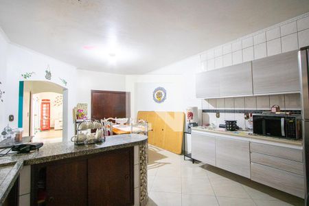 Casa à venda com 210m², 3 quartos e 1 vaga Casa à venda com 210m², 3 quartos e 1 vagaCozinha