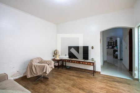 Casa à venda com 210m², 3 quartos e 1 vaga Casa à venda com 210m², 3 quartos e 1 vagaSala