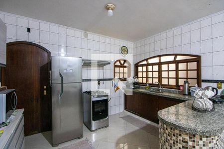 Casa à venda com 210m², 3 quartos e 1 vaga Casa à venda com 210m², 3 quartos e 1 vagaCozinha