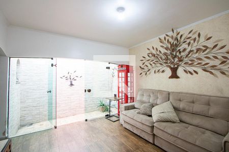 Casa à venda com 210m², 3 quartos e 1 vaga Casa à venda com 210m², 3 quartos e 1 vagaSala