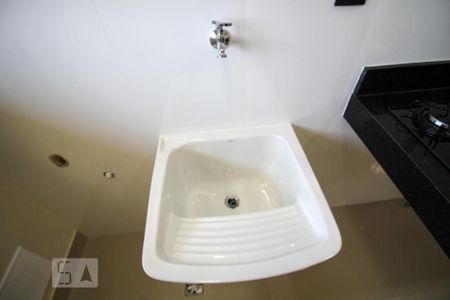 Apartamento para alugar com 50m², 2 quartos e 1 vagaLavanderia (Torneira)