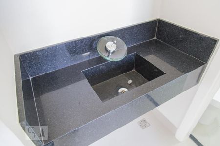 Apartamento para alugar com 42m², 1 quarto e sem vagaBanheiro