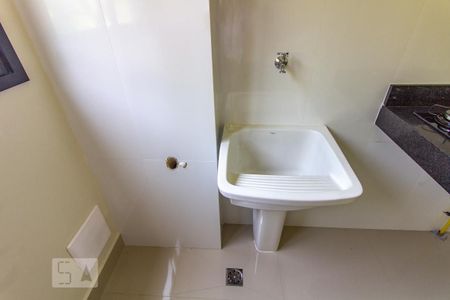 Apartamento para alugar com 42m², 1 quarto e sem vagaLavanderia