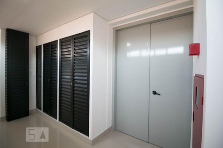 Apartamento para alugar com 42m², 1 quarto e sem vagaCorredor 