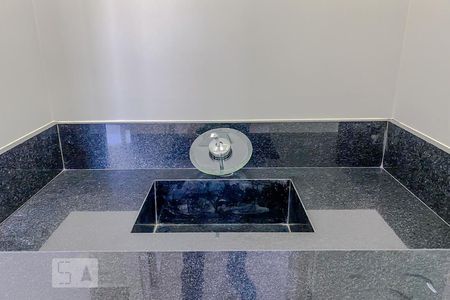 Apartamento para alugar com 42m², 1 quarto e sem vagaBanheiro