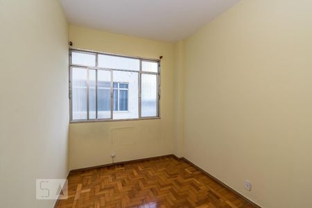 Apartamento para alugar com 76m², 2 quartos e 1 vagaQuarto 2