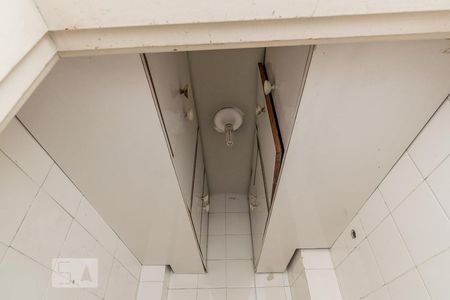 Apartamento para alugar com 76m², 2 quartos e 1 vagaBanheiro de Serviço - Armários