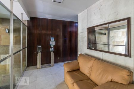Apartamento para alugar com 76m², 2 quartos e 1 vagaHall Social do Condomínio