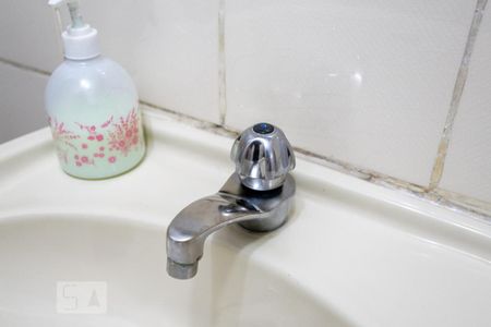 Casa à venda com 281m², 2 quartos e 3 vagas Casa à venda com 281m², 2 quartos e 3 vagasBanheiro