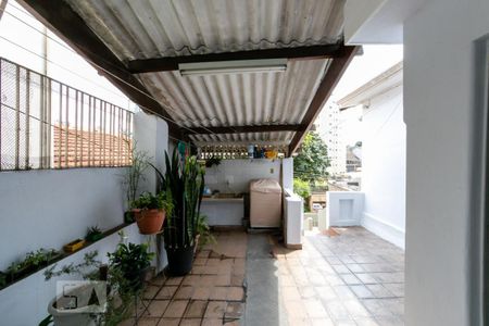 Casa à venda com 281m², 2 quartos e 3 vagas Casa à venda com 281m², 2 quartos e 3 vagasVista do Quarto 2