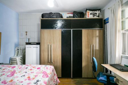 Casa à venda com 281m², 2 quartos e 3 vagas Casa à venda com 281m², 2 quartos e 3 vagasQuarto 2