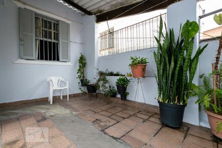 Casa à venda com 281m², 2 quartos e 3 vagas Casa à venda com 281m², 2 quartos e 3 vagasÁrea de serviço