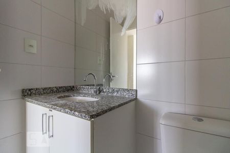 Banheiro de kitnet/studio para alugar com 1 quarto, 33m² em Brás, São Paulo