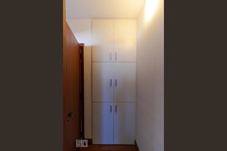 Apartamento à venda com 230m², 3 quartos e 2 vagasSuíte 01